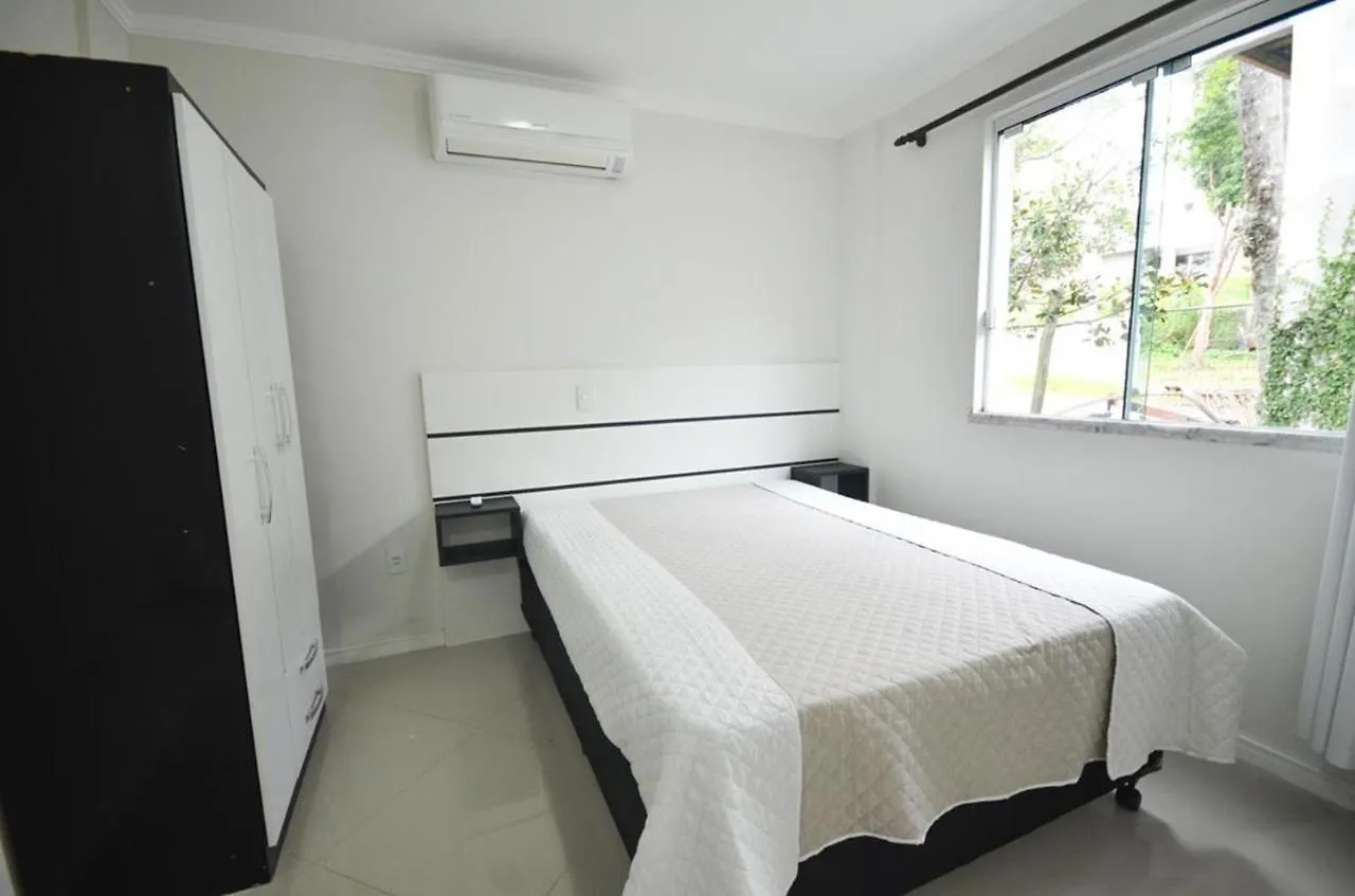 Daire 1016 - Locacao De Temporada Em Bombinhas - Residencial Alameda Verde Apto 103